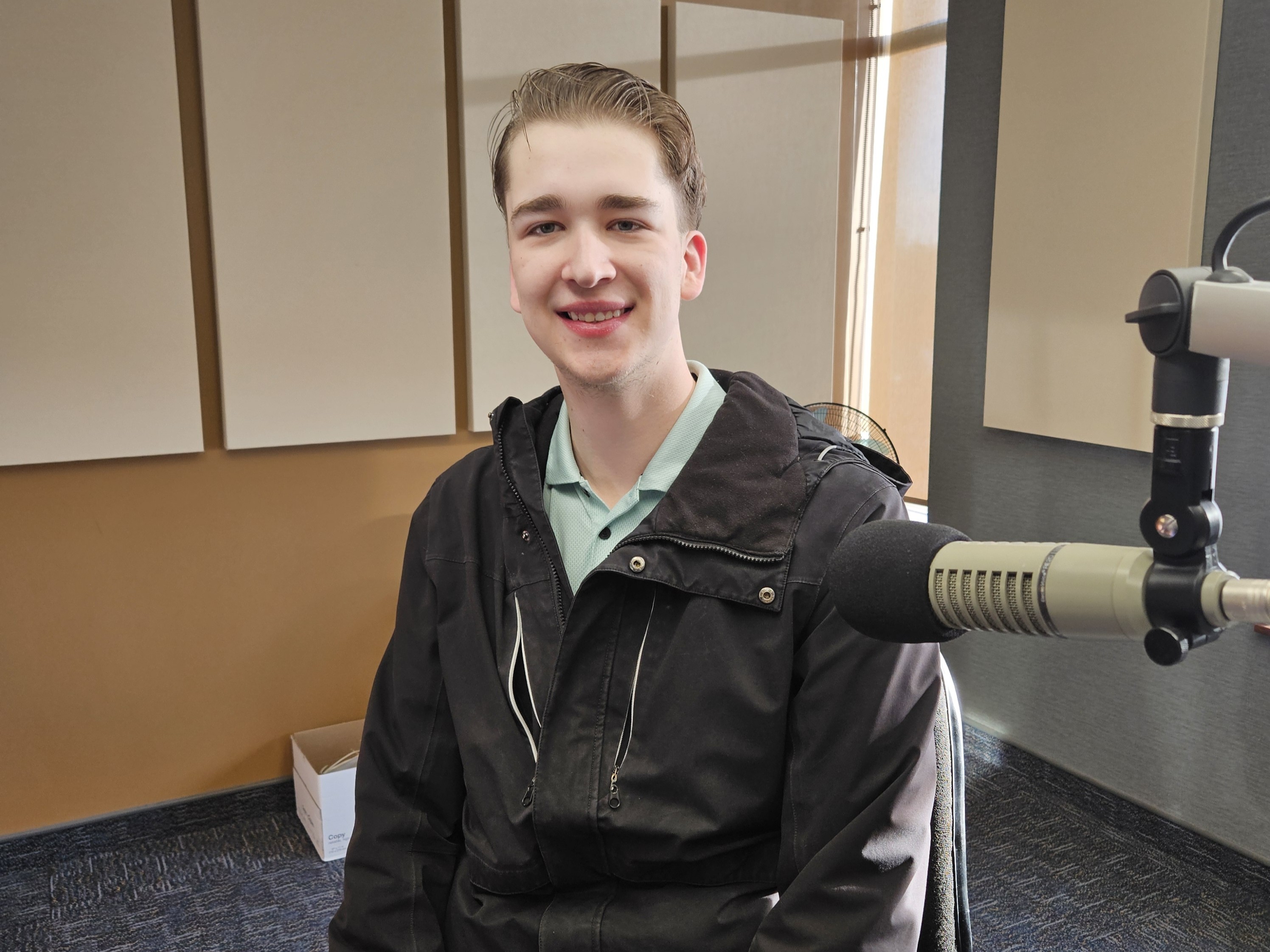 Robinson In A Hole At Curling U 20s SwiftCurrentOnline Com Local Robinson Mar 23 Colin Powers 